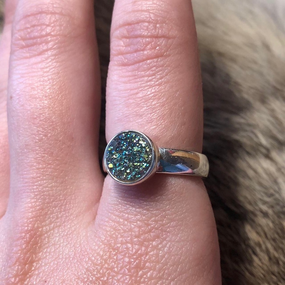 Sterling silver sparkly drusy agate ring